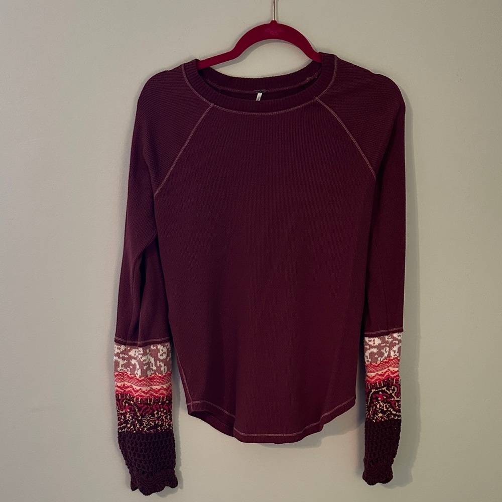 Free people Women's Burgundy Knit Top with Patterned Sleeves